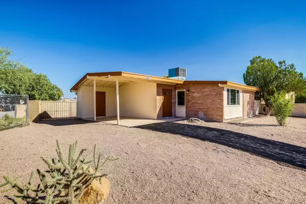 5465 S Santa Cruz Avenue, Tucson, AZ 85706