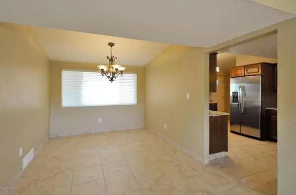 Tucson, AZ 85718,6041 N Camino Esplendora