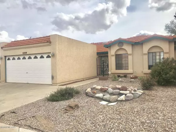 1704 Corte Encantada, Sierra Vista, AZ 85635