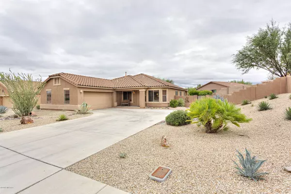 Green Valley, AZ 85614,681 W Via Alamos