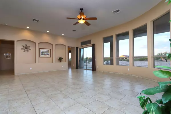 Marana, AZ 85653,10014 N Avra Vista Drive