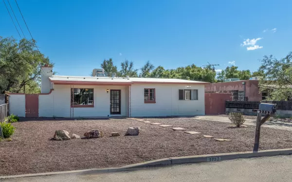 2732 N Richey Boulevard, Tucson, AZ 85716