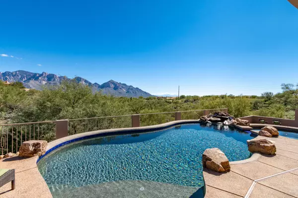 Oro Valley, AZ 85755,658 W Majestic Ridge Place