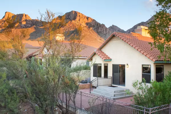 Oro Valley, AZ 85737,1695 E Deer Shadow Lane