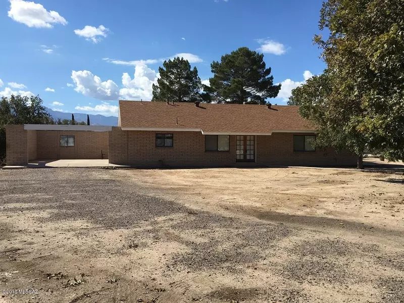 5577 W Coombs Street, Central, AZ 85531