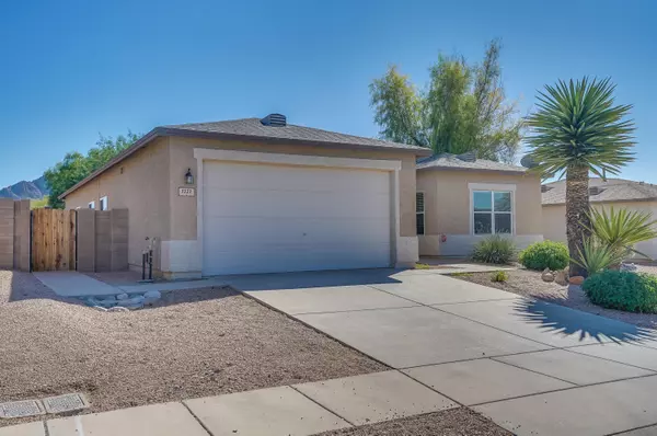 3323 S Twilight Echo Road, Tucson, AZ 85735