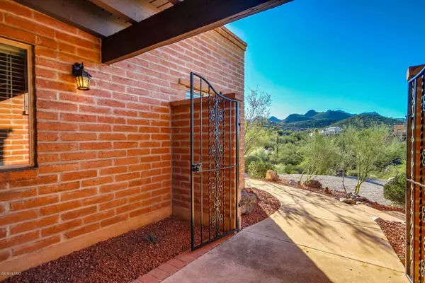 Tucson, AZ 85745,4635 W Crestview Circle