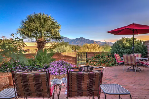 3581 S Via Del Estornino, Green Valley, AZ 85622