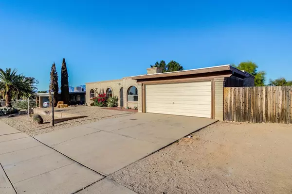 2357 S Tree Moss Avenue, Tucson, AZ 85710