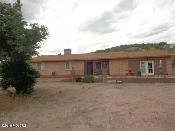 1080 Circulo Montosa, Rio Rico, AZ 85648