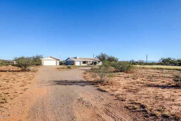 Huachuca City, AZ 85616,317 E Oak Street