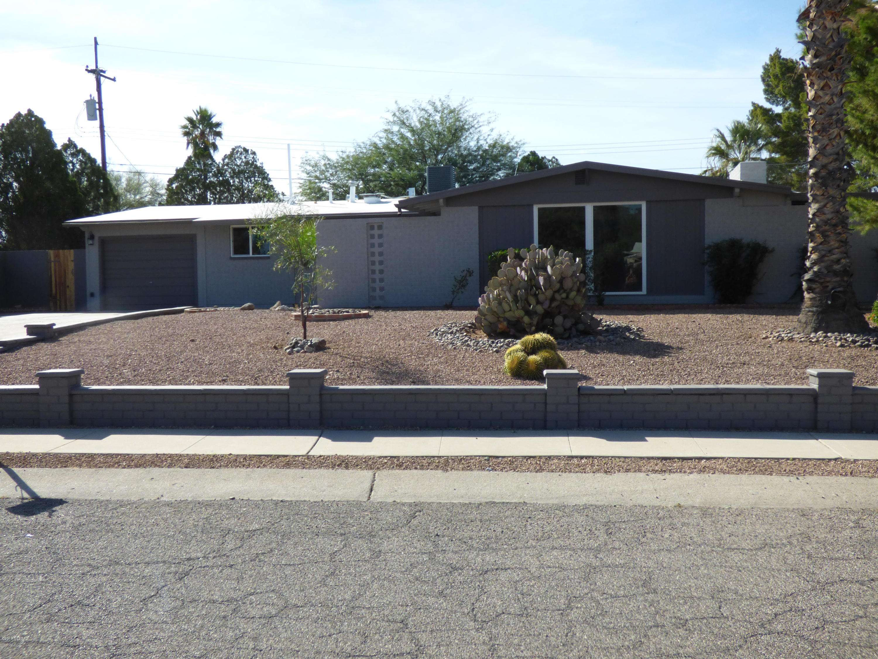 Tucson, AZ 85710,8514 E Desert Steppes Drive