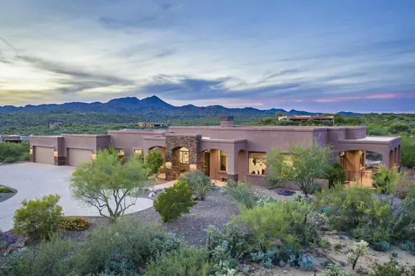 615 E Quiet Rain Place, Oro Valley, AZ 85755