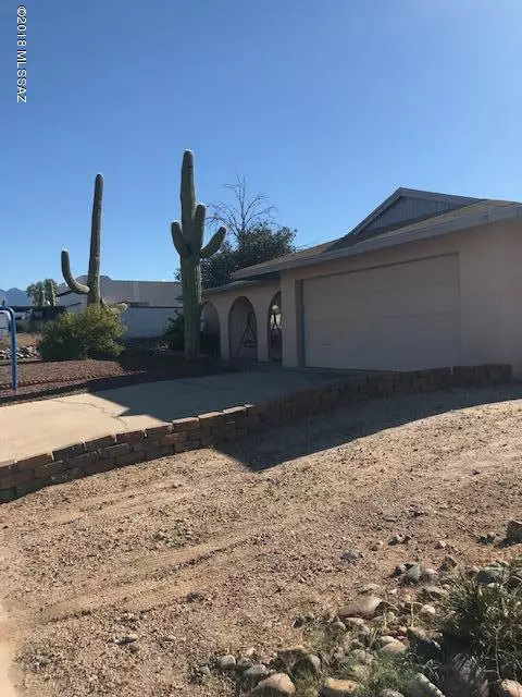 Tucson, AZ 85741,3849 W Sunny Shadows Place