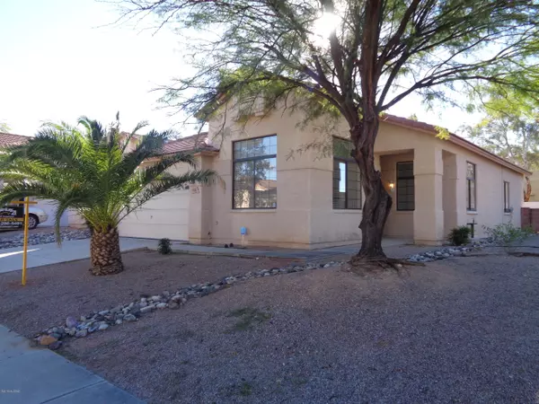 9142 E Dawn Post Road, Tucson, AZ 85749