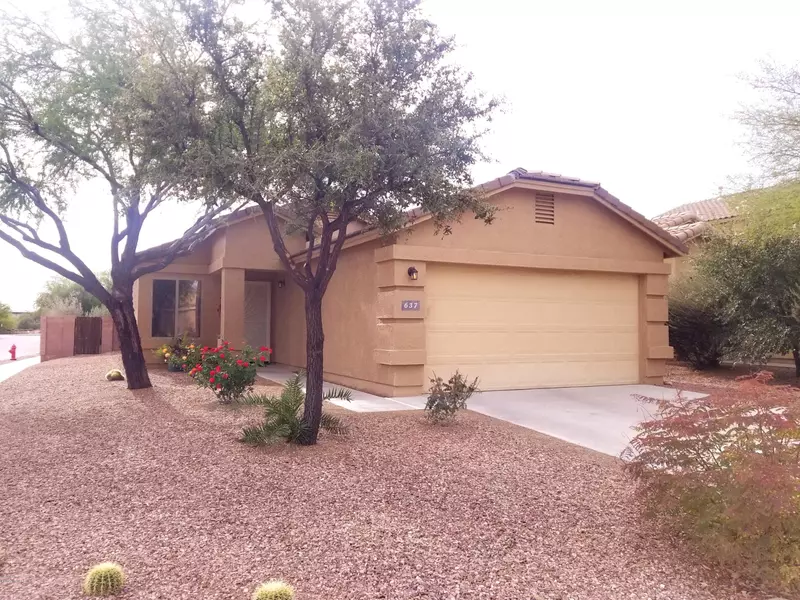 637 W Cholla Crest Drive, Green Valley, AZ 85614