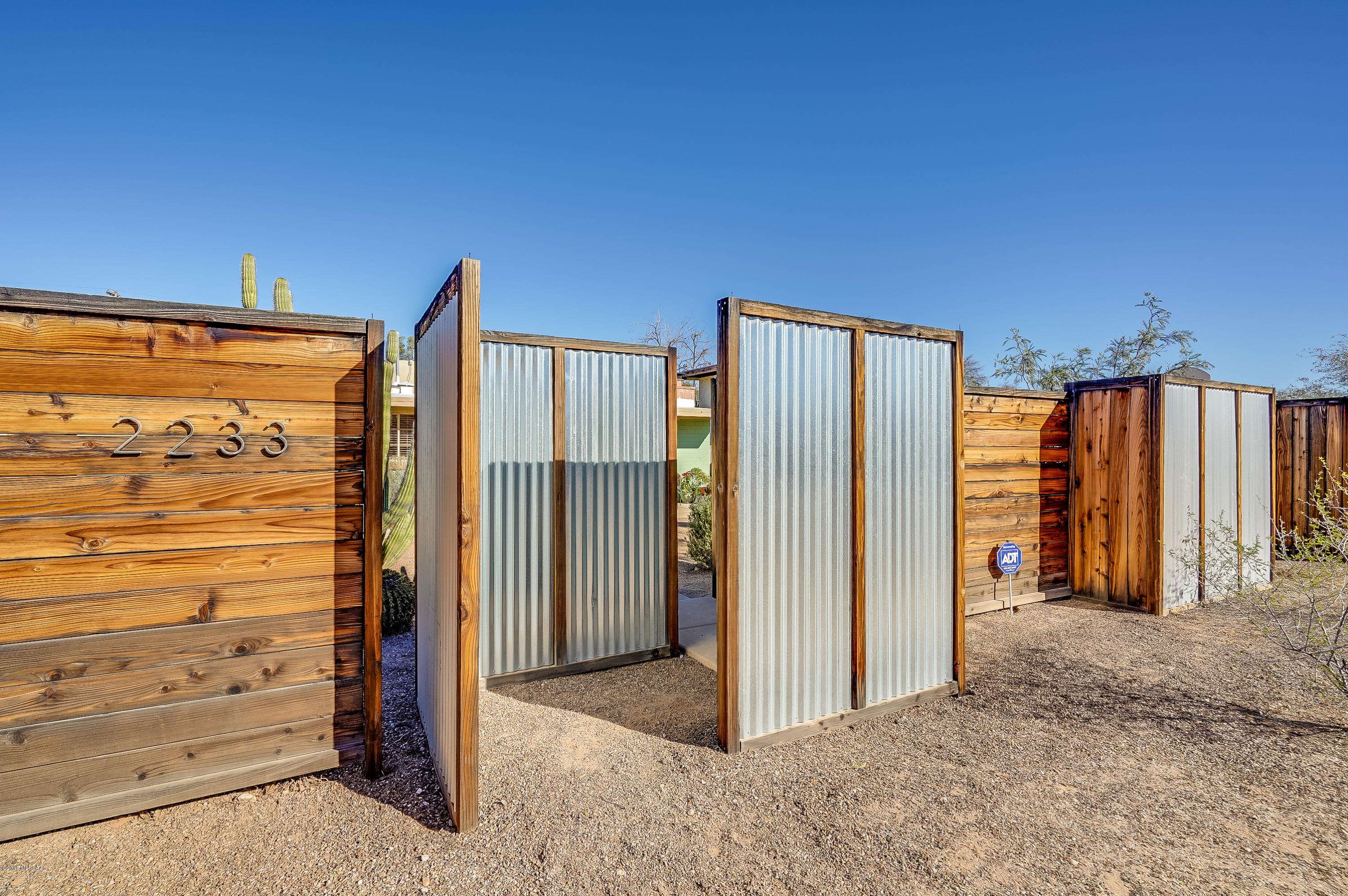 Tucson, AZ 85719,2233 E Water Street
