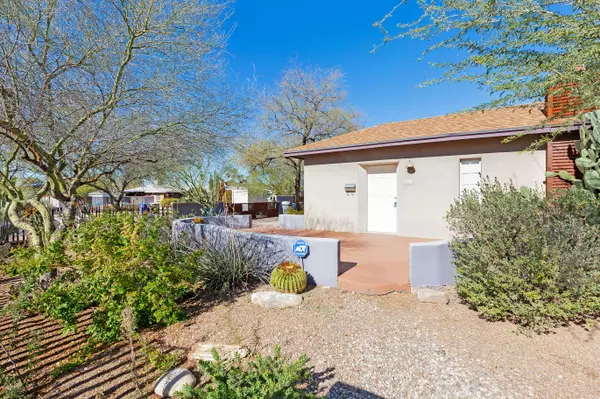 3701 E 4th Street, Tucson, AZ 85716