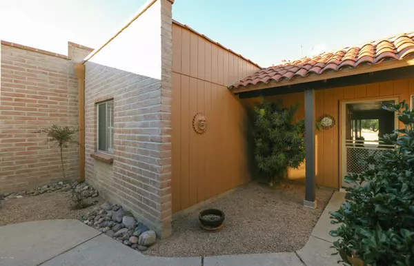 Oro Valley, AZ 85704,8449 N Via Tioga