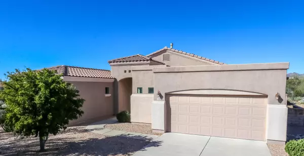 12069 N Washbed Drive, Oro Valley, AZ 85755