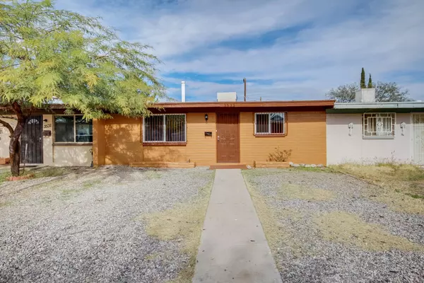 3535 E March Place, Tucson, AZ 85713