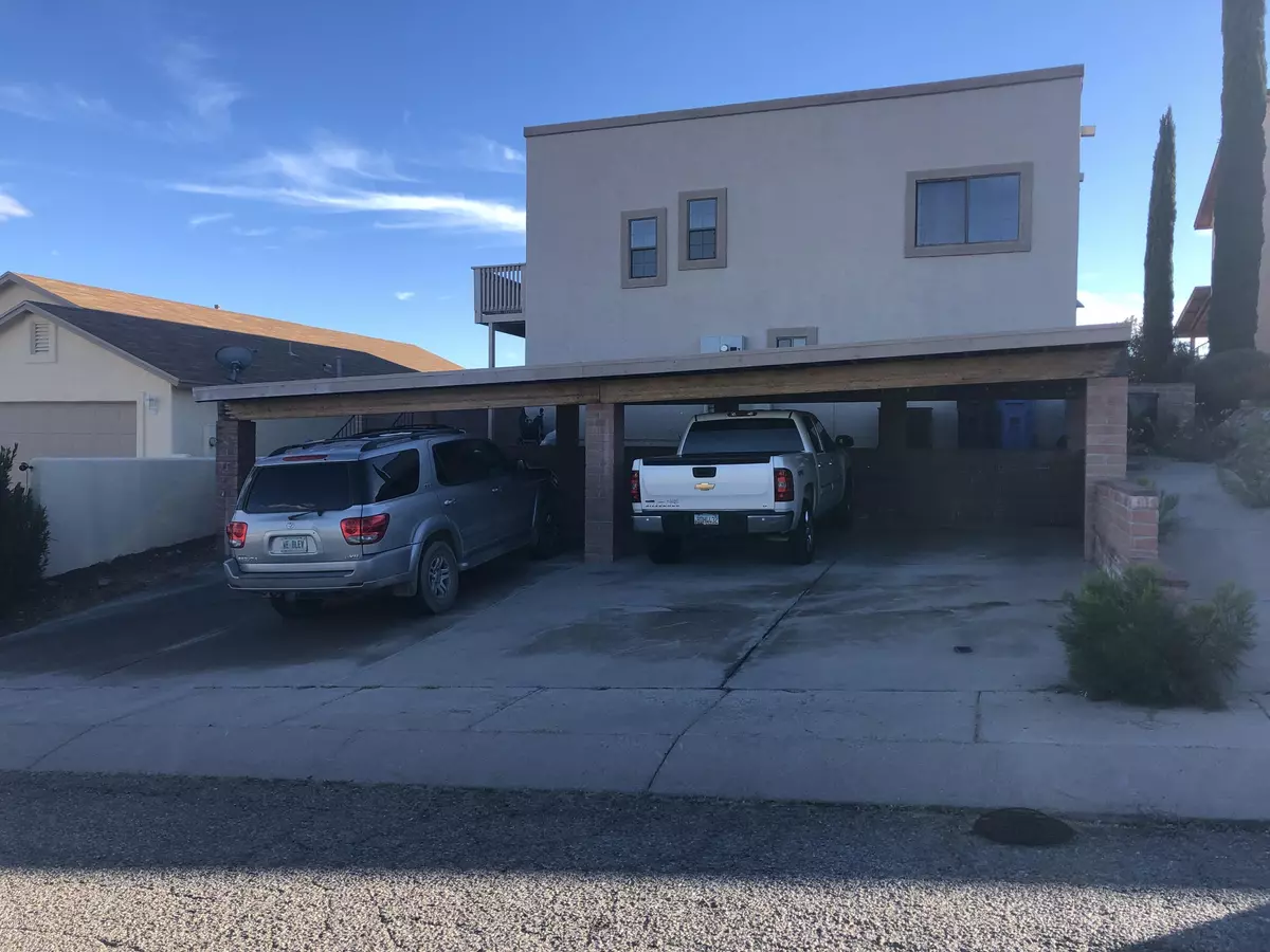 Nogales, AZ 85621,2522 N Corinthian Garden Drive