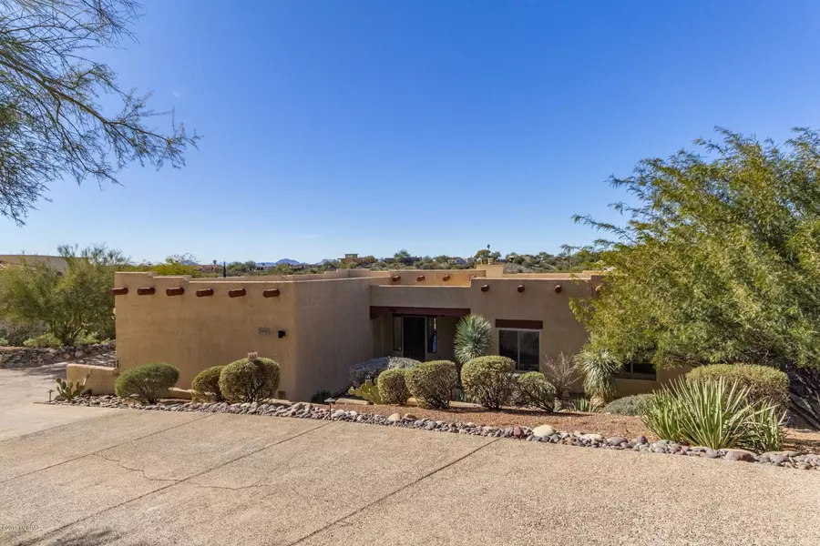 5981 E Avenida Arriba, Tucson, AZ 85750