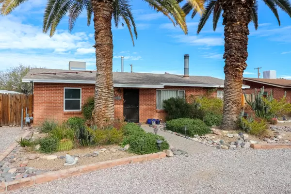 5013 E 2nd Street, Tucson, AZ 85711