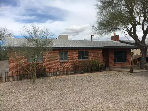 1915 E Lind Road, Tucson, AZ 85719