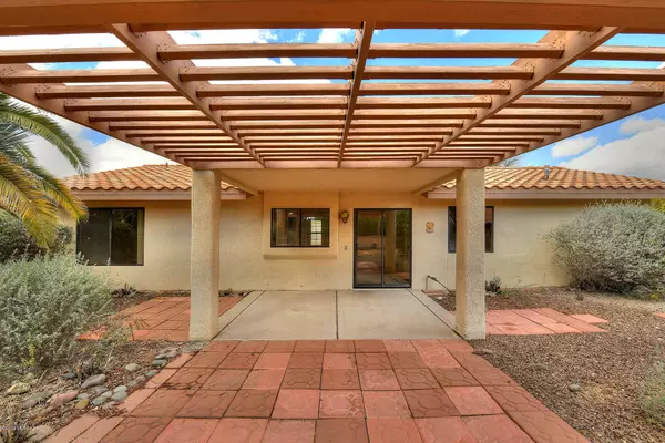 Oro Valley, AZ 85755,1180 E Haystack Drive