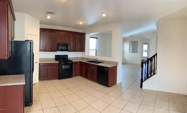 7603 E Valley Overlook Drive, Tucson, AZ 85710