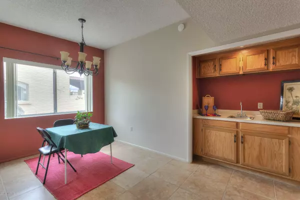 Green Valley, AZ 85622,1636 W Via Mirasol