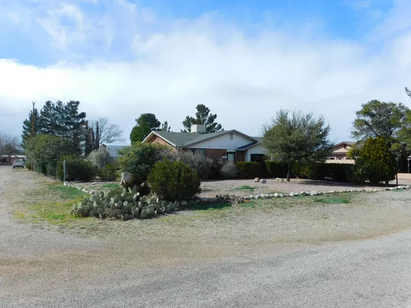 307 N Ford Street, Pearce, AZ 85625