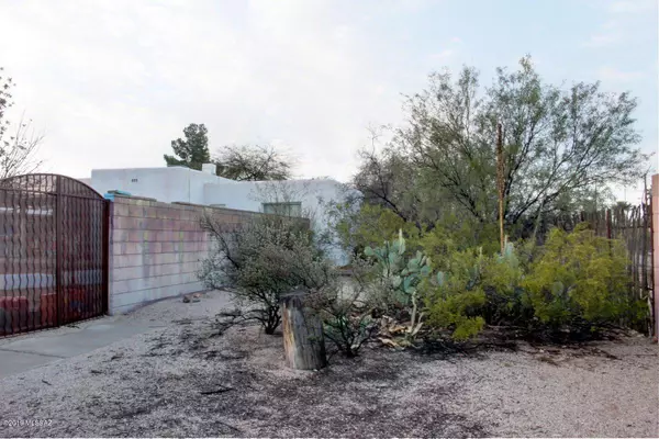 Tucson, AZ 85719,1410 E Adelaide Drive