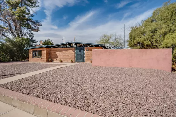 7135 E Flamenco Drive, Tucson, AZ 85710