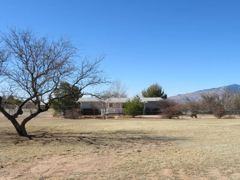 516 Tequila Trail, Benson, AZ 85602