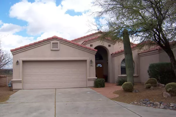 2709 S Greenside Place, Green Valley, AZ 85614