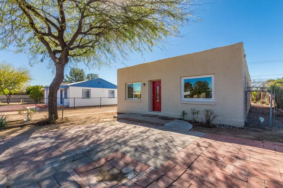 319 W Columbia Street, Tucson, AZ 85714