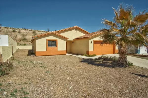 434 Camino Dona Cydney, Nogales, AZ 85648