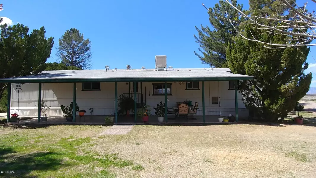 848 N Madison Avenue, Benson, AZ 85602