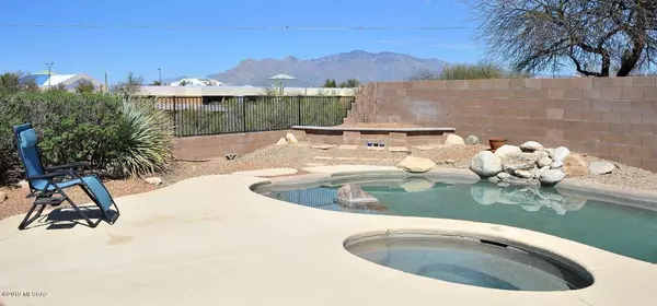 4154 W Coles Wash Lane, Tucson, AZ 85745