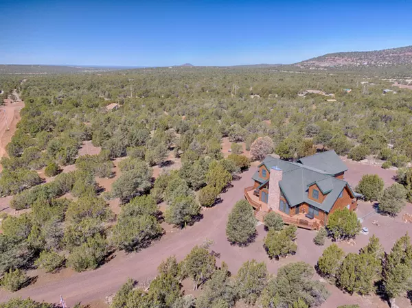 Vernon, AZ 85940,389 ACR 3077