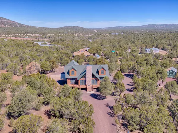 Vernon, AZ 85940,389 ACR 3077