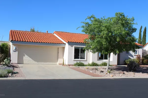 1590 W Acala Street, Green Valley, AZ 85622