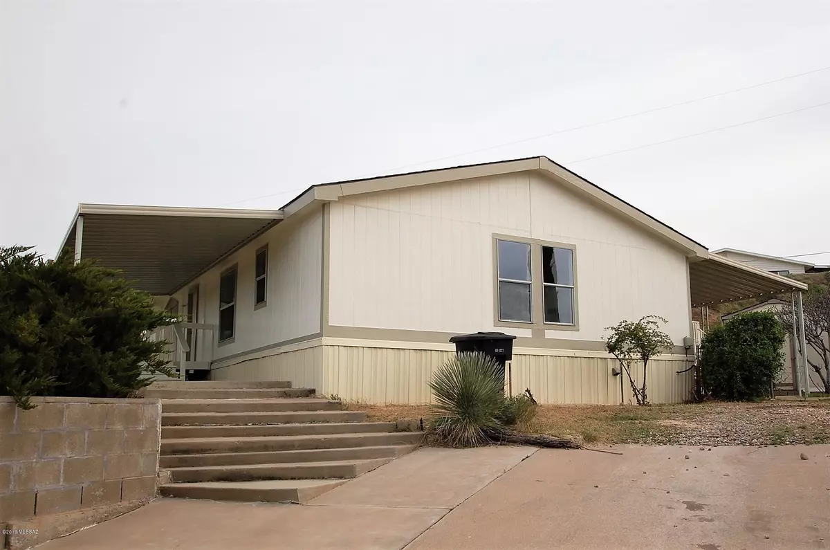 Benson, AZ 85602,436 E Loma Catarina Drive