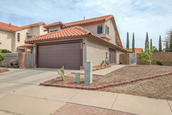 7893 S Castle Bay Street, Tucson, AZ 85747