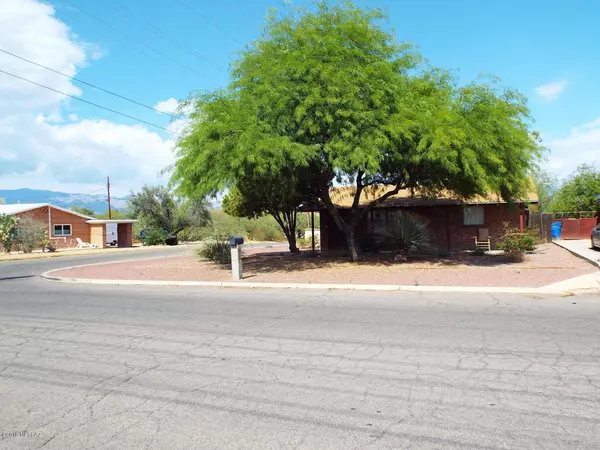 1168 N Arcadia Avenue, Tucson, AZ 85712