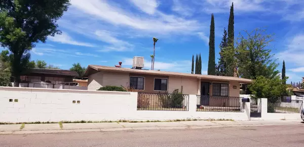 391 E Calle Caborca, Nogales, AZ 85621