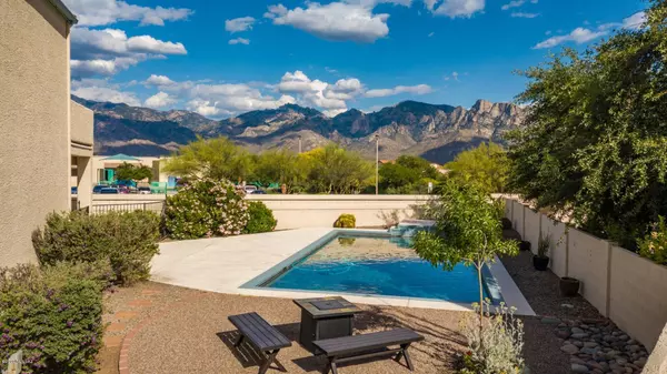 140 W Drover Place, Oro Valley, AZ 85755