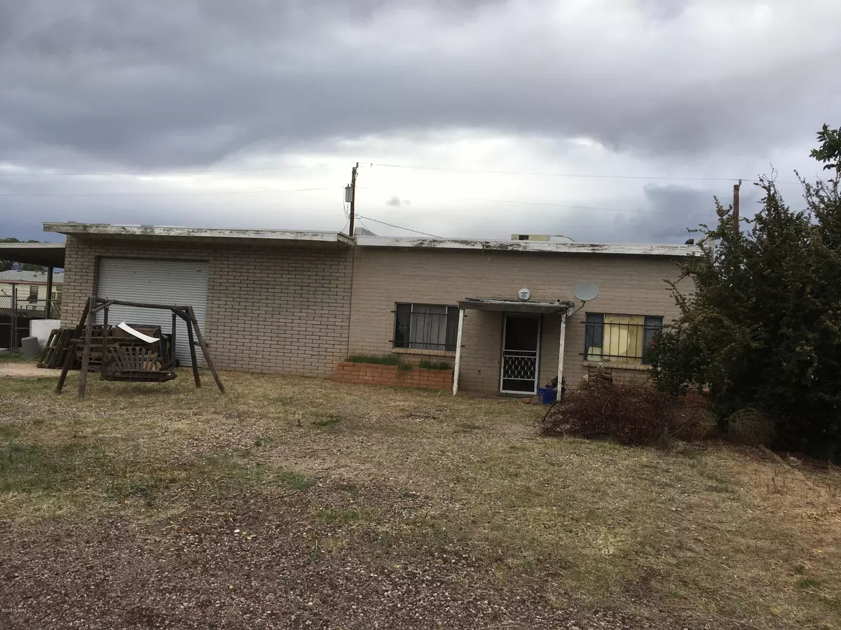 Huachuca City, AZ 85616,417 E Navajo Street